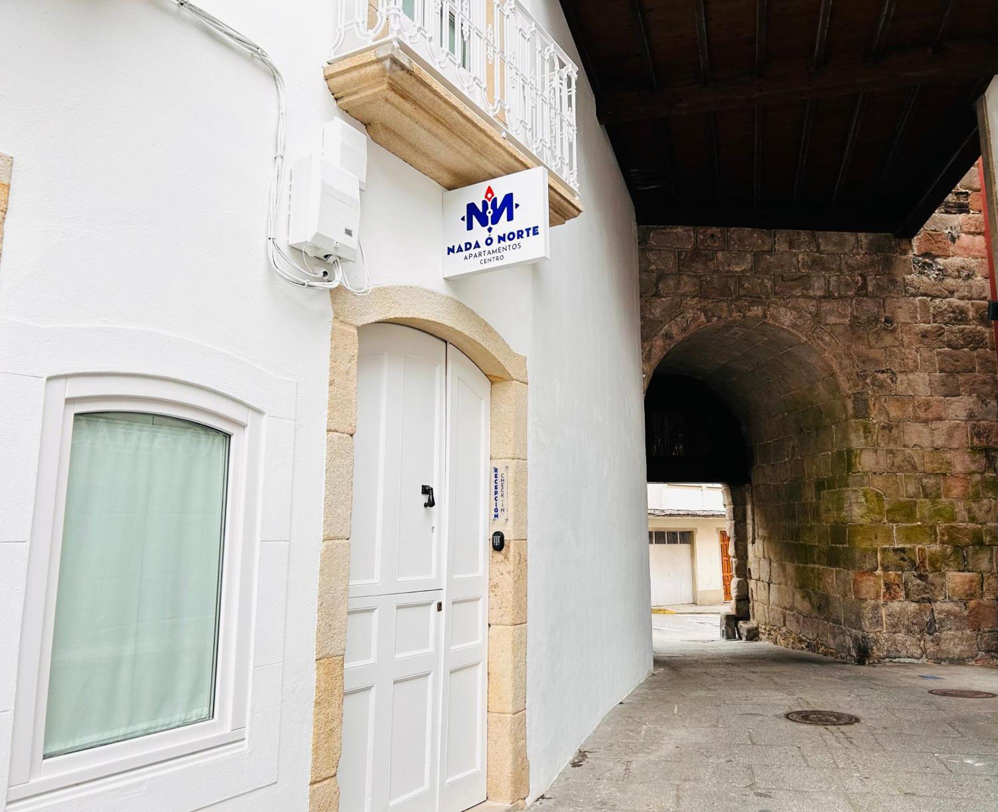 Apartamentos Nada O Norte Centro Вівейро Екстер'єр фото